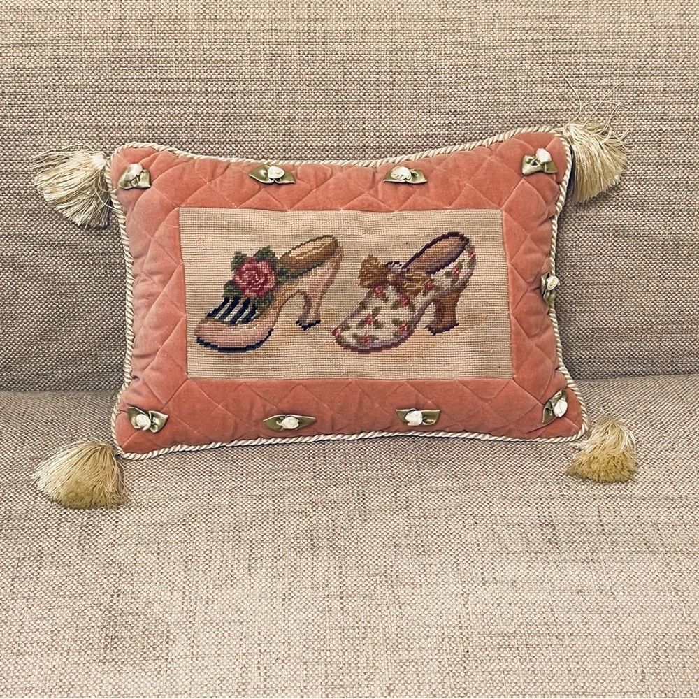Vtg Handmade Embroidered Needle Point Tapestry Ruffle Tassel Rectangle Pillow